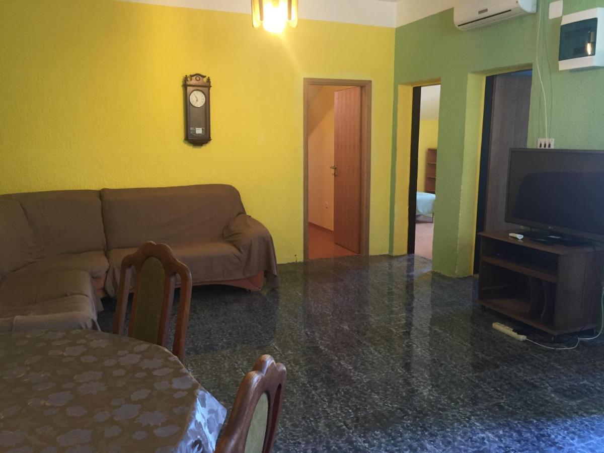 Apartment Lela Mali Lošinj Kültér fotó